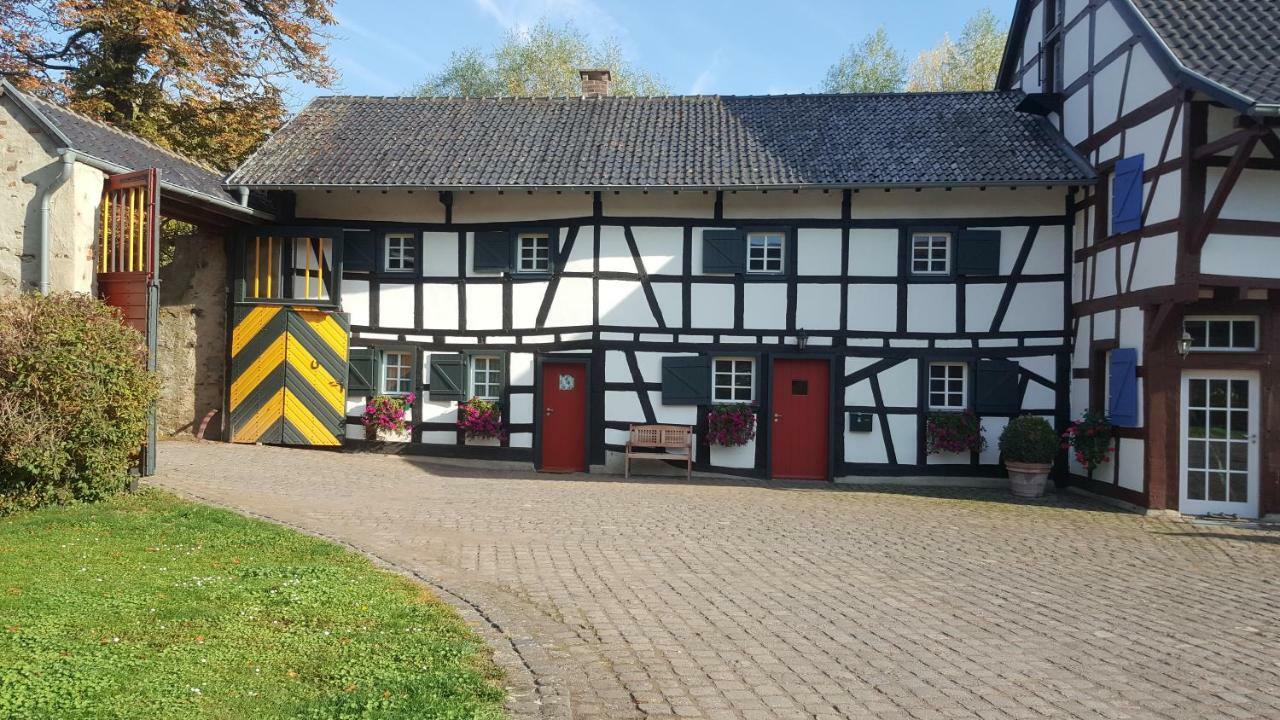 Kleeburg Hotel Euskirchen Exterior foto